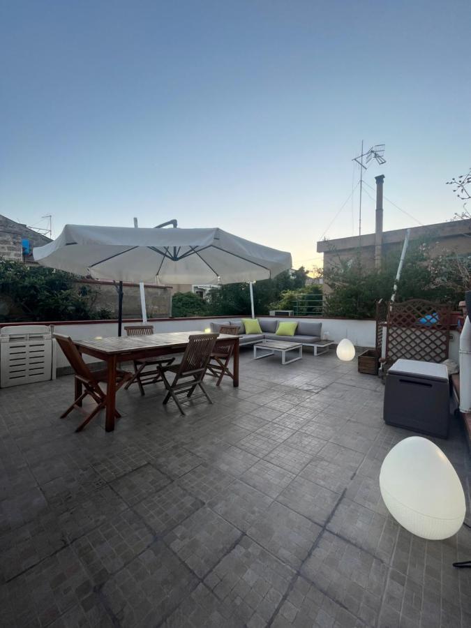 Harin House Casa Vacanze Палермо Екстериор снимка
