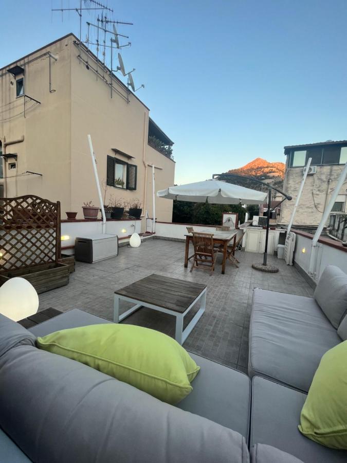 Harin House Casa Vacanze Палермо Екстериор снимка