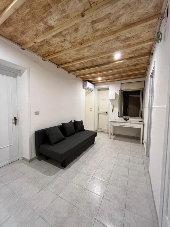 Harin House Casa Vacanze Палермо Екстериор снимка